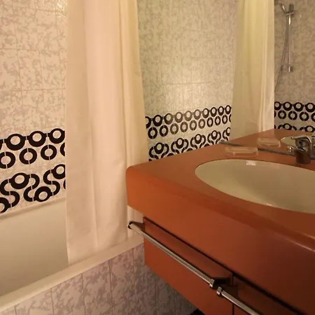Résidence Palafour - Pour 4 Personnes 193737 Appartamento